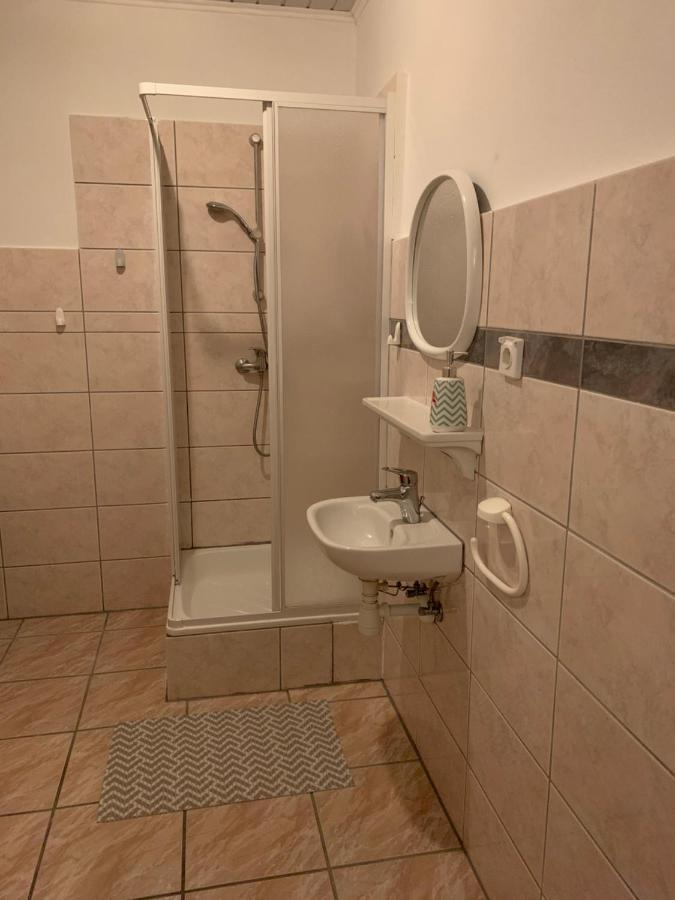 Dom Wczasowy Portowa Przystan 150M Od Plazy Мжежино Экстерьер фото